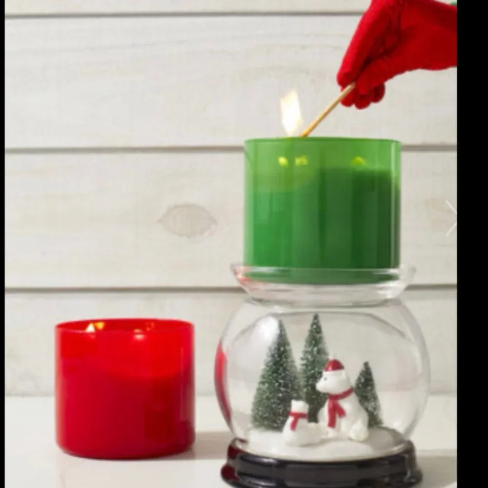 Bath & Body Works POLAR‎ BEAR Cloche Pedestal Candle Holder